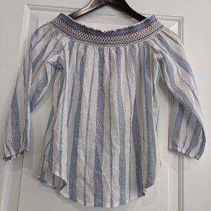 Causal off the shoulder t-shirt